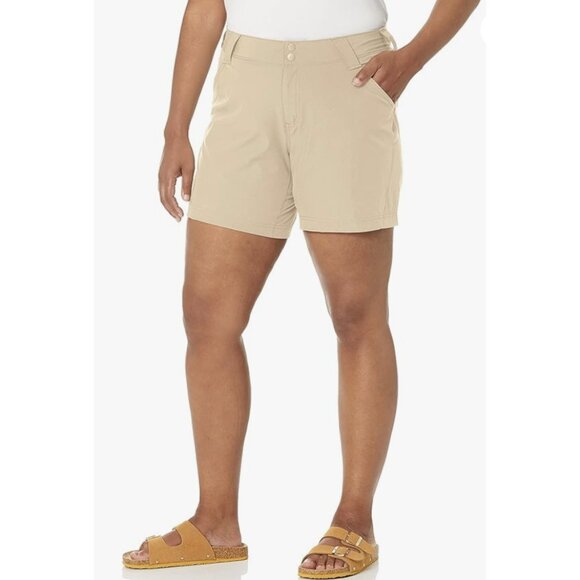 COLUMBIA Coral Point III Omni Shade Shorts in Fossil Tan Outdoor Gorpcore 14 NWT - Picture 1 of 15